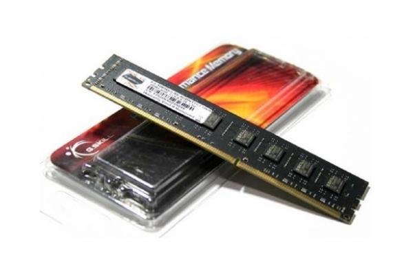 MEMORIA 8GB DDR4 2400 G.SKILL F4-2400C17S-8GNT